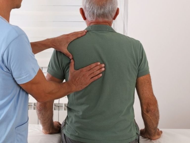 Massagem para Alívio de Dores Crônicas em Curitiba